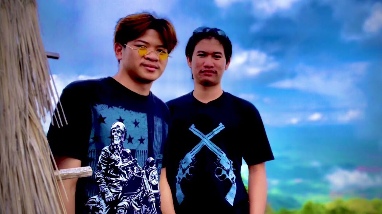 รักสลักอก-คณะขวัญใจ (original). Cover - chaybeach pakhasin