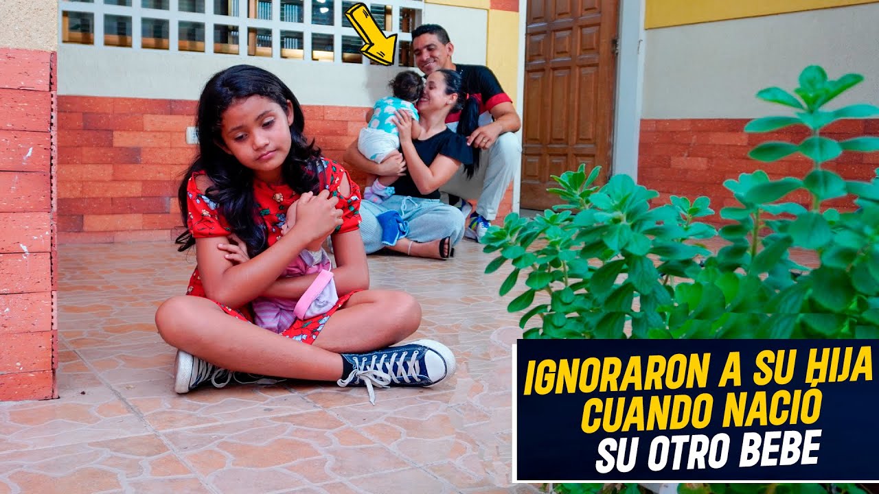 Ignoraron a su hija cuando nació su otro bebé y pasó esto