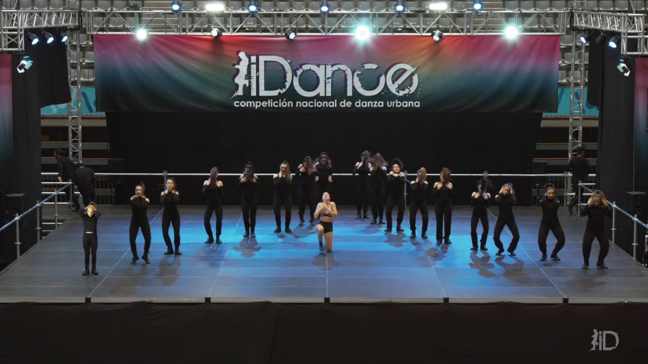 1/ MEGACREW. QDS MEGACREW. iDance 2017.