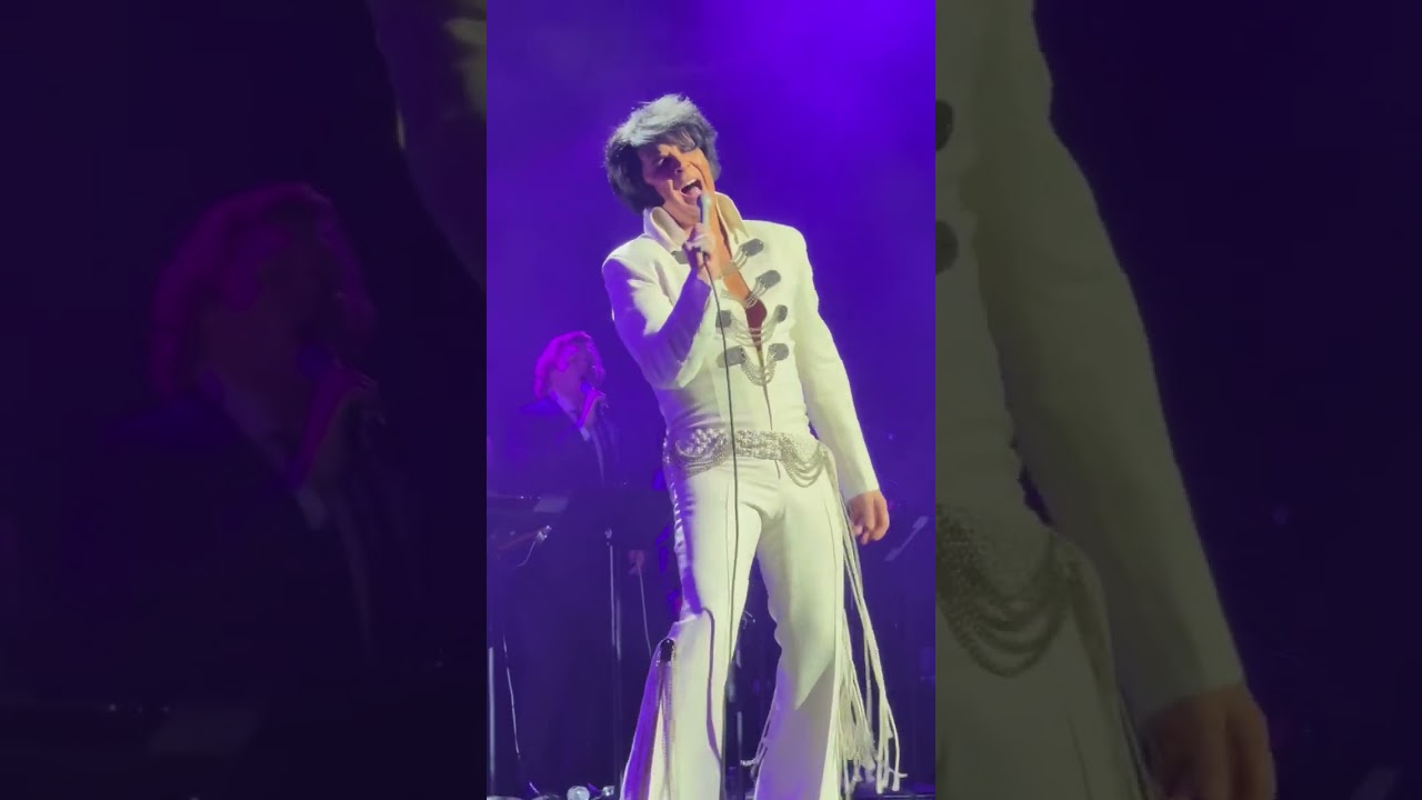 Las Vegas recreates popular Elvis concert