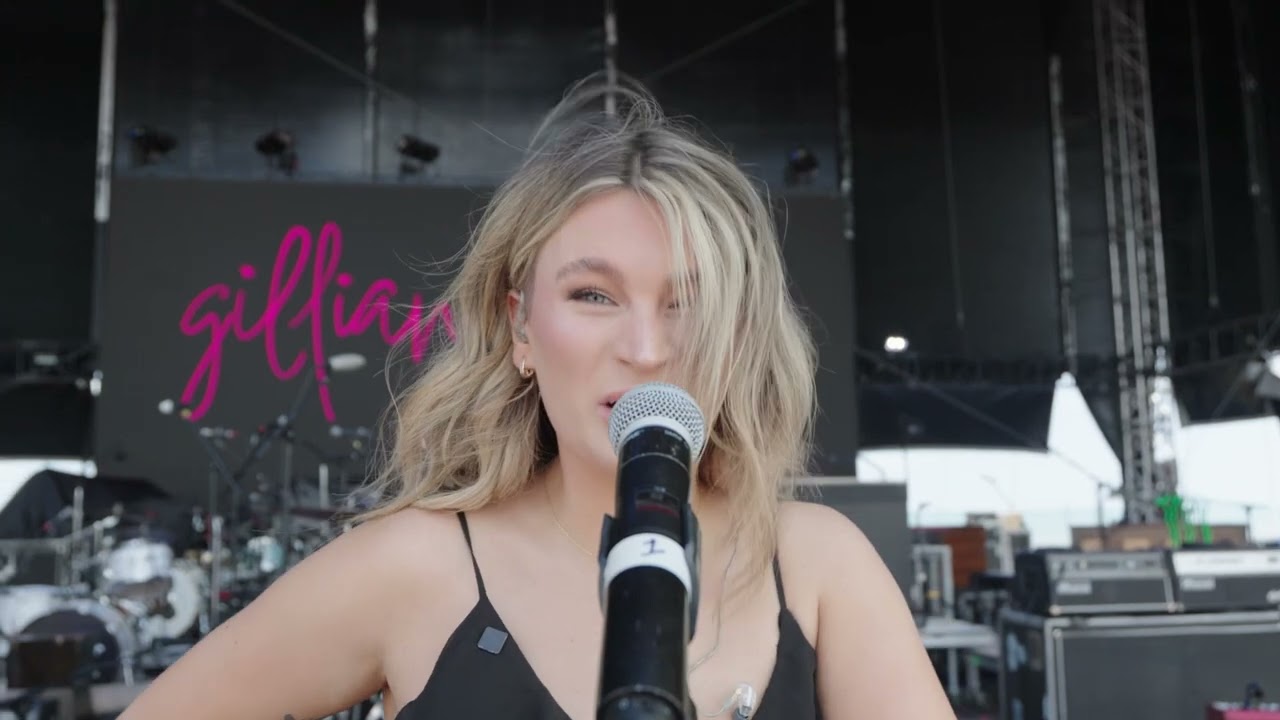 Carolina Country Music Festival Vlog- Gillian Smith