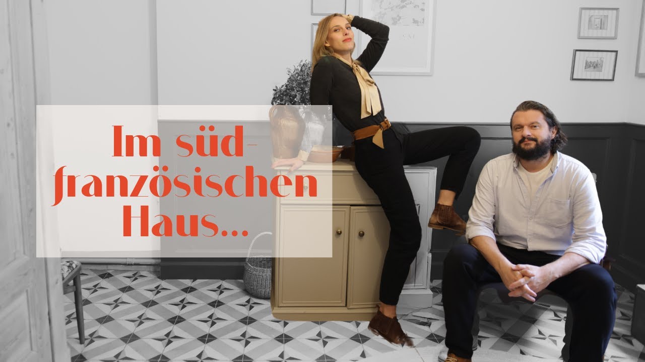NEUE FARBE IM ENTRÉE UND TAPETE IM FLUR UNSERES FRANZÖSISCHEN LANDHAUSES | Mehr Farbe,  mehr Muster!