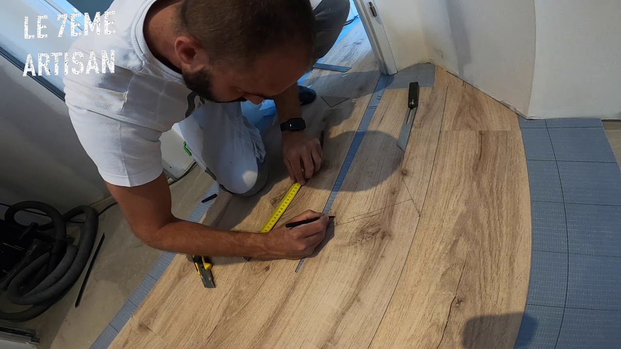 Pose de lames vinyles Moduleo et sous couche Xtrafloor.