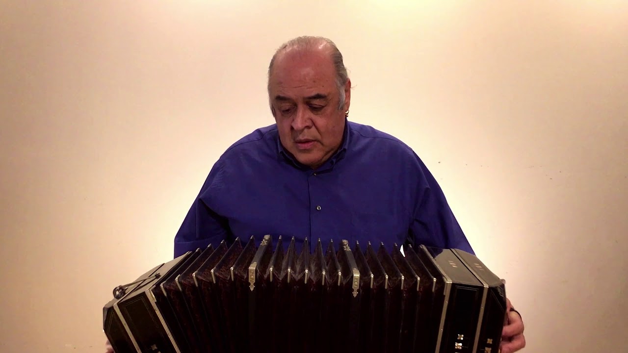 El día que me quieras (Carlos Gardel) Cesar Olguin - Bandoneón. Arreglo de Rodolfo Mederos.
