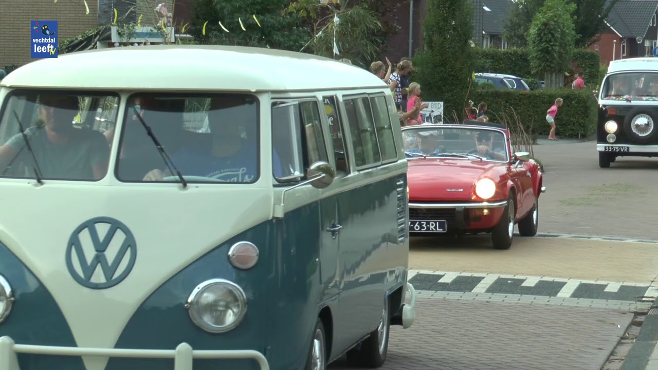 Oldtimerrit Oranjefeest Nieuwleusen 2018