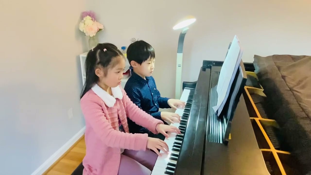 Mendelssohn-On Wings of Song  duet by Olivia & ZhiYang