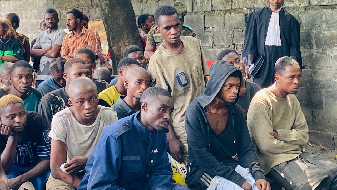 PROCÈS FORAIN À NDJILI : PLUSIEURS KULUNA ARRÊTÉS, DONT 7 IMPLIQUÉS DANS LE MEURTRE D’UN POLICIER
