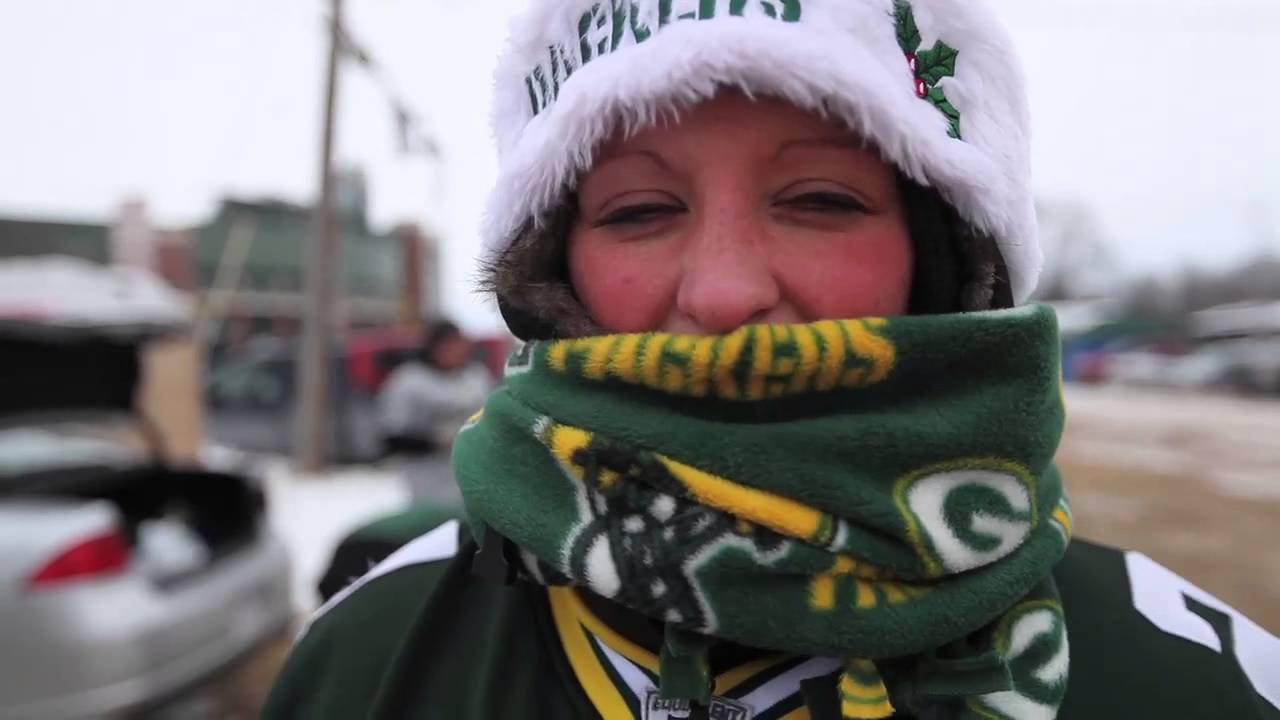 Packers fans deal with the cold