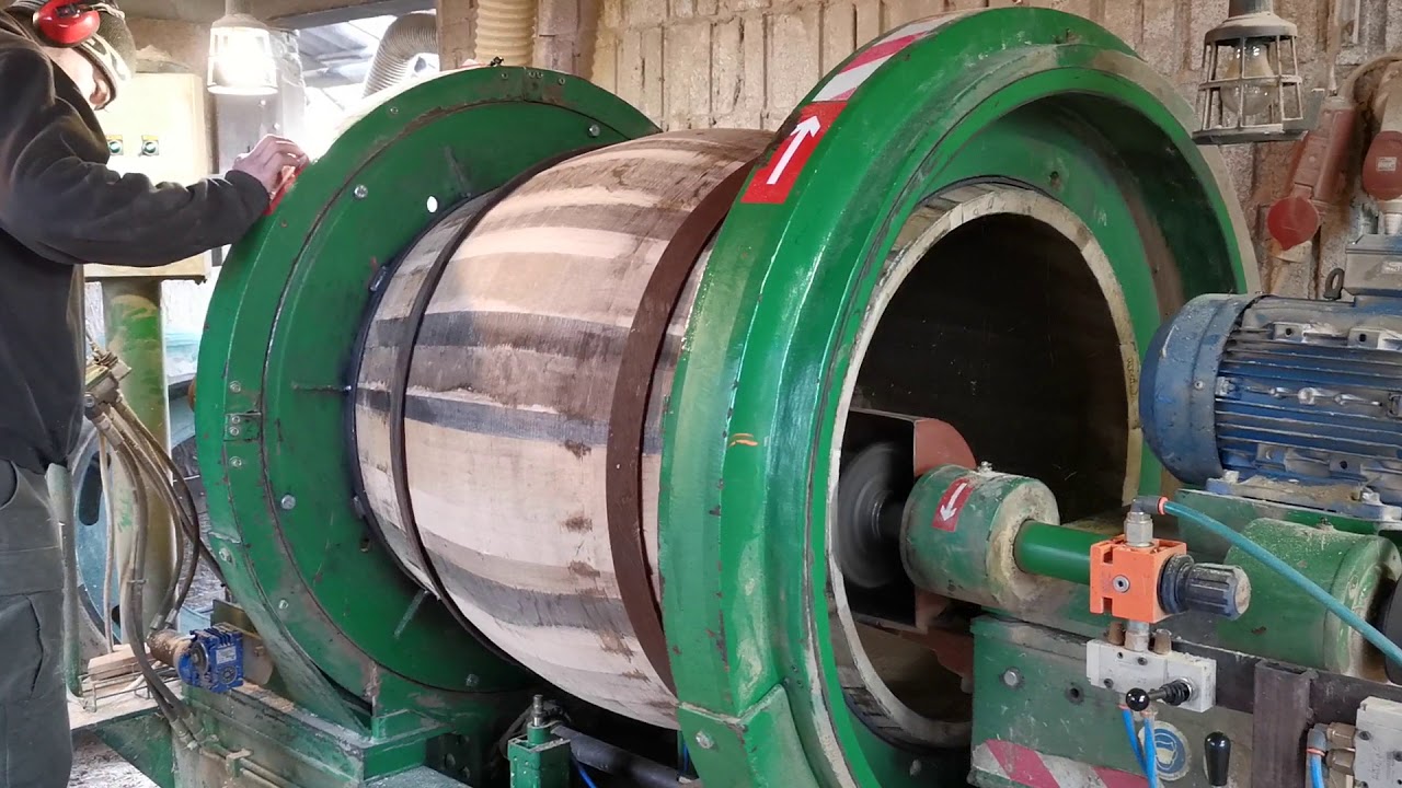 Kalina the Hungarian Cooperage double sided crozing machine -  Krösemaschine