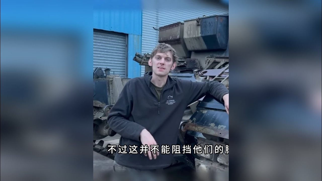 别划！救援车刚启动，变速杆就断了 疯了！卡车拔河平分秋色，救援车断杆 别划！两台巨兽拔河难分胜负，切割装甲复活百夫长，启动断杆再遇挑战