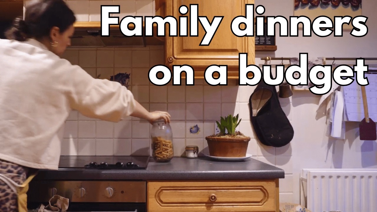 Budget friendly, family dinner favourites! 🍕From scratch + simple meals || Under &pound;10 for 5 people! 
