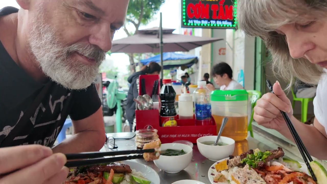 Eating Cơm Tấm in Da Nang - 2024
