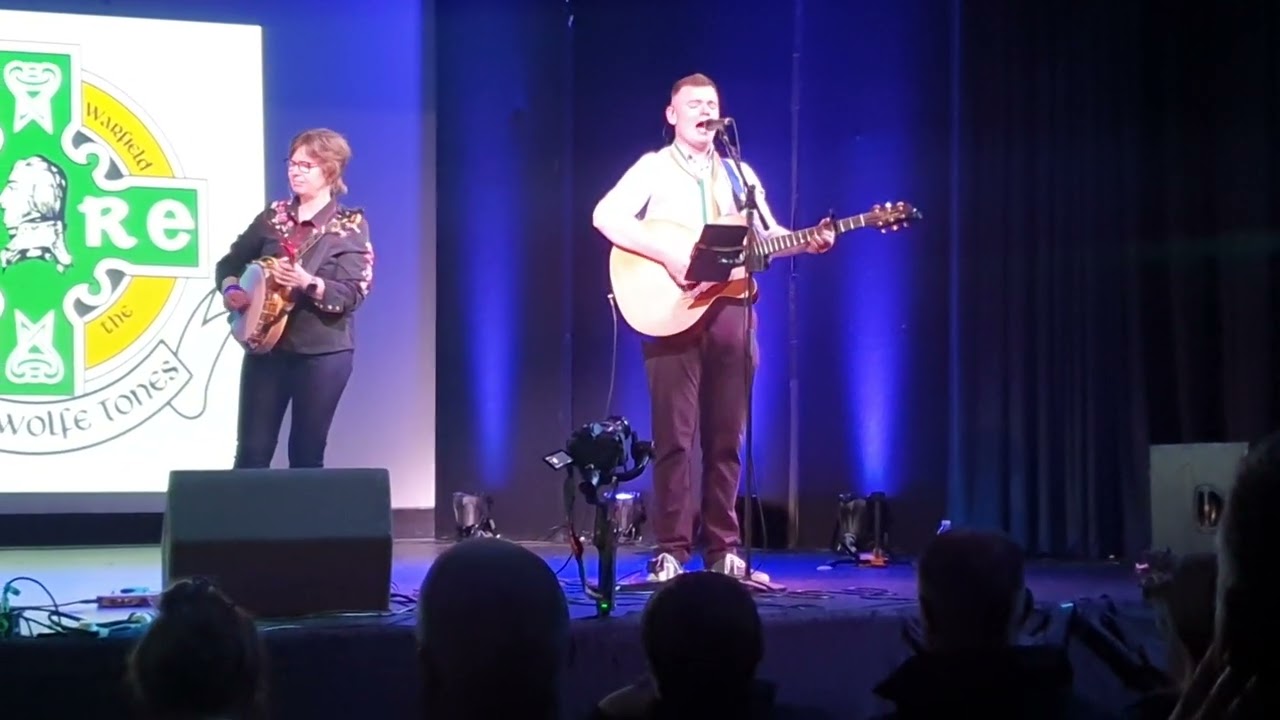 The Boys of Barr Na Sráide - Derek Warfield And The Young Wolfe Tones - Eddie Kane