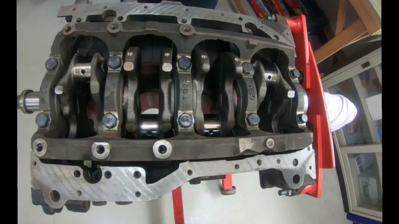 Engine Assembly Process for Mitsubishi 4G63