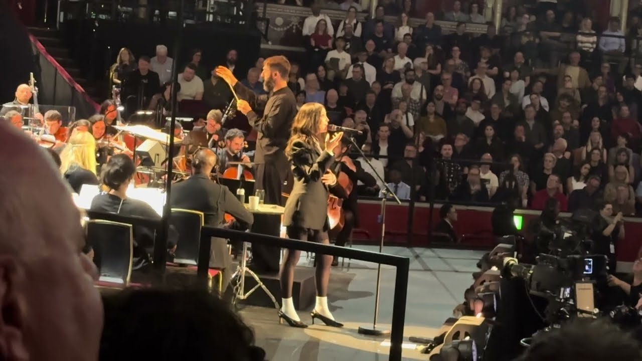 St. Vincent with Jules Buckley Orchestra - Slow Disco - BBC Proms - Royal Albert Hall - 03/09/25
