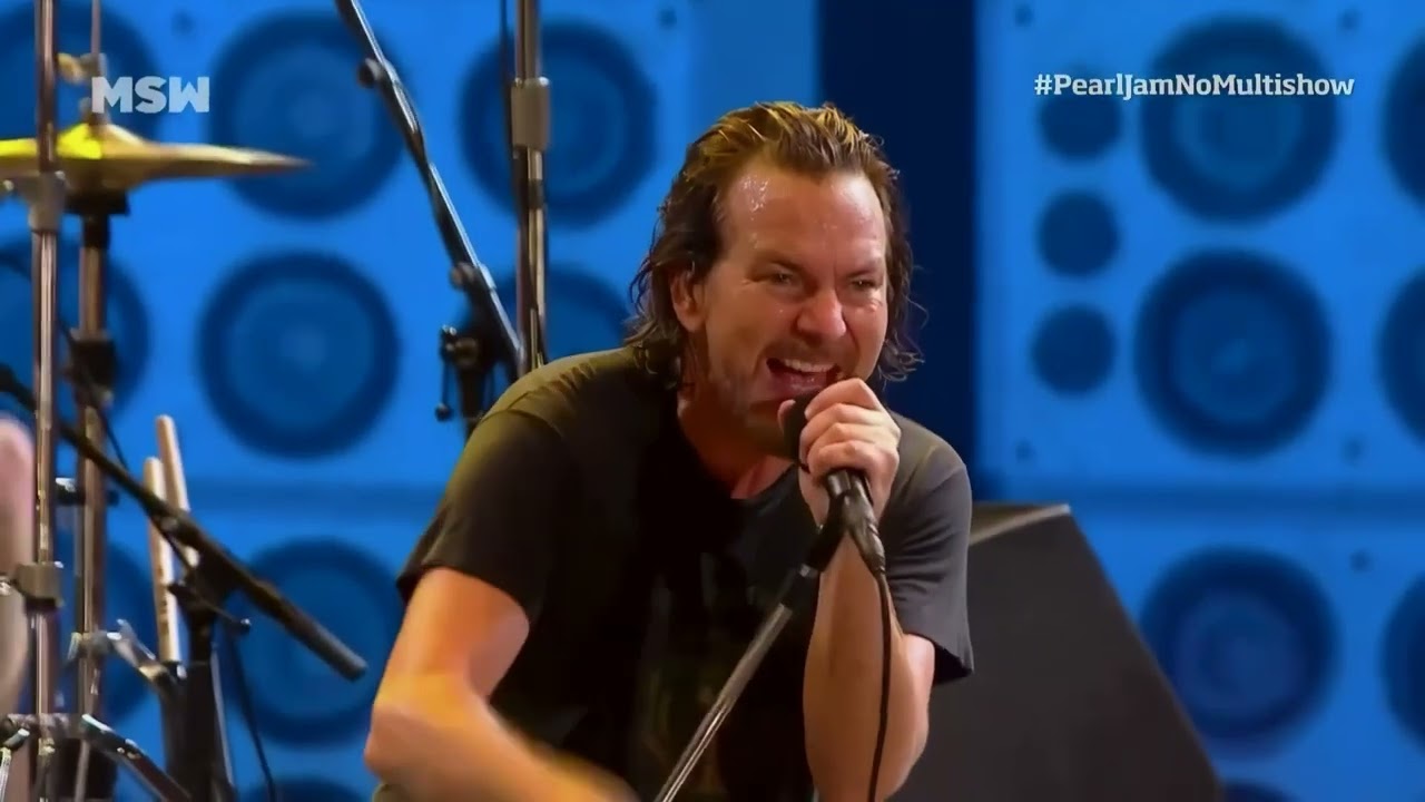 Pearl Jam - Yellow Ledbetter,  Lollapalooza Brasil (2013) 4K 60fps Remastered Audio