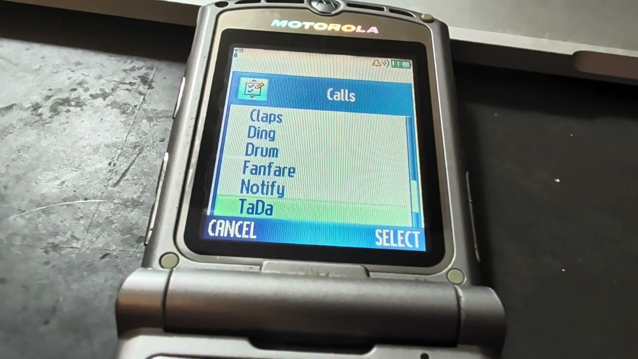 Motorola RAZR V3 silver Cingular ringtones 