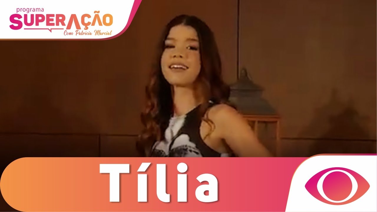 T&iacute;lia filha do Denis Dj da show no palco do Supera&ccedil;&atilde;o junto com Patr&iacute;cia Marcial!