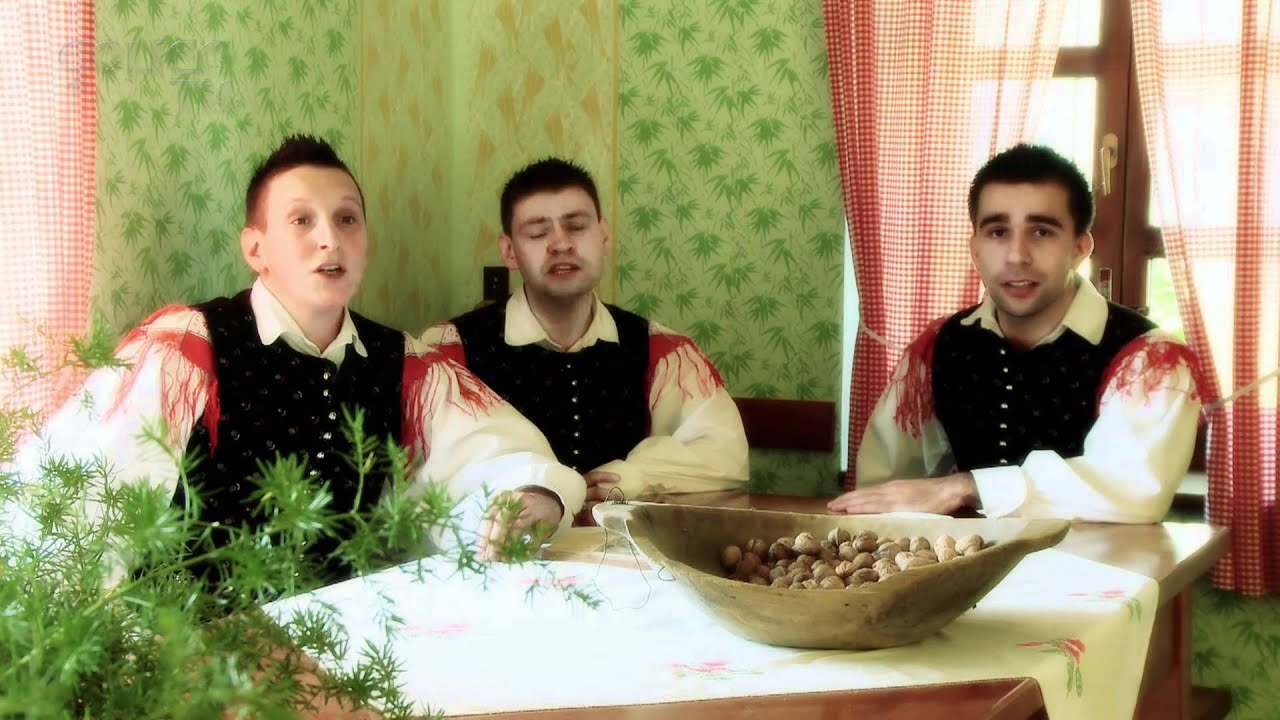 ZLATI DEČKI - PREDRAGA DEKLICA