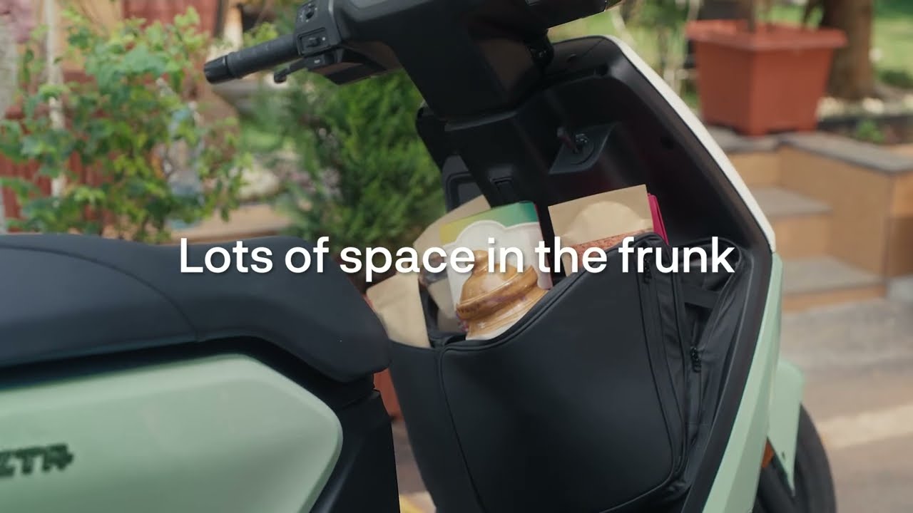 Family Scooter with 56L Combined Storage | Ather Rizta