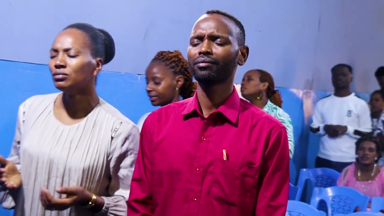 Worshp by Ayelech///ሁልግዜ የማይሰለቸኝ////in picc tv channel//
