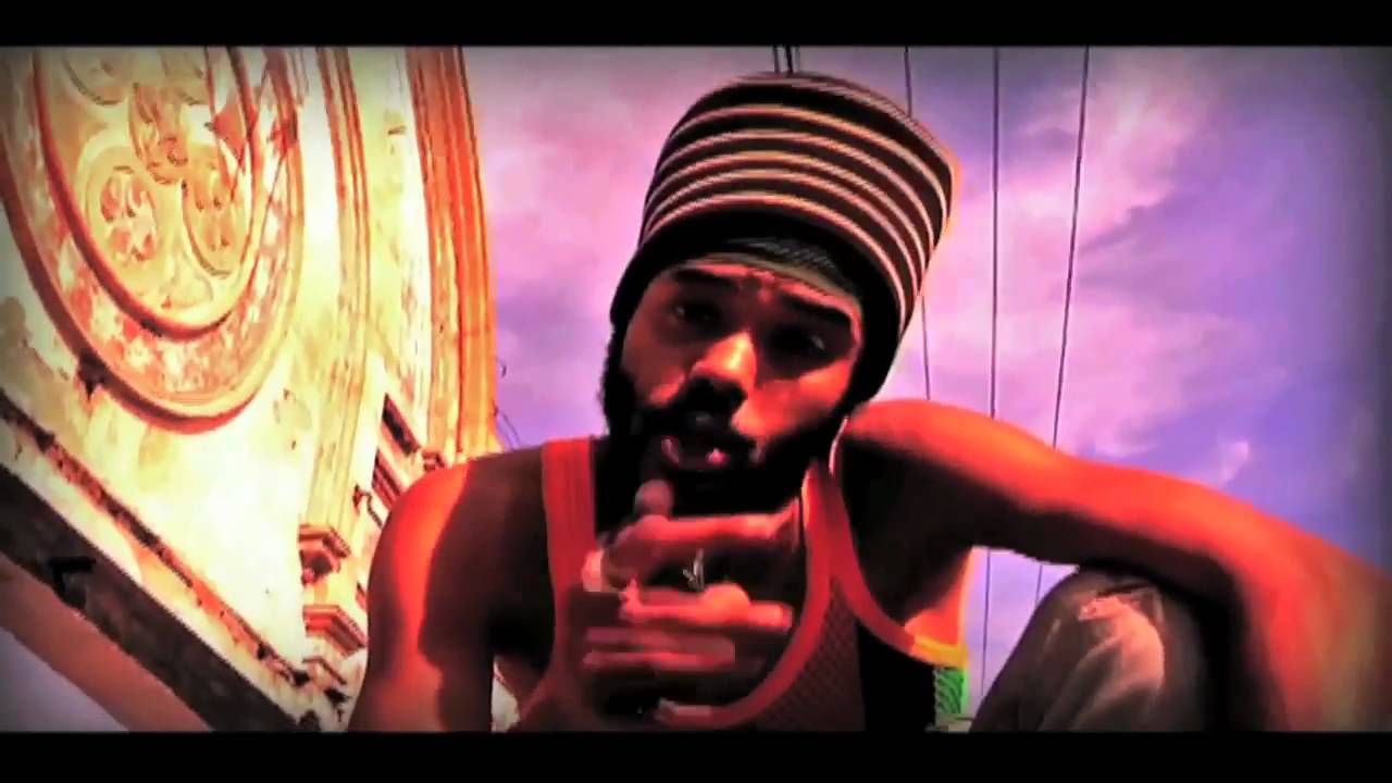 LION D - TRENDSETTA - OFFICIAL VIDEOCLIP 2011