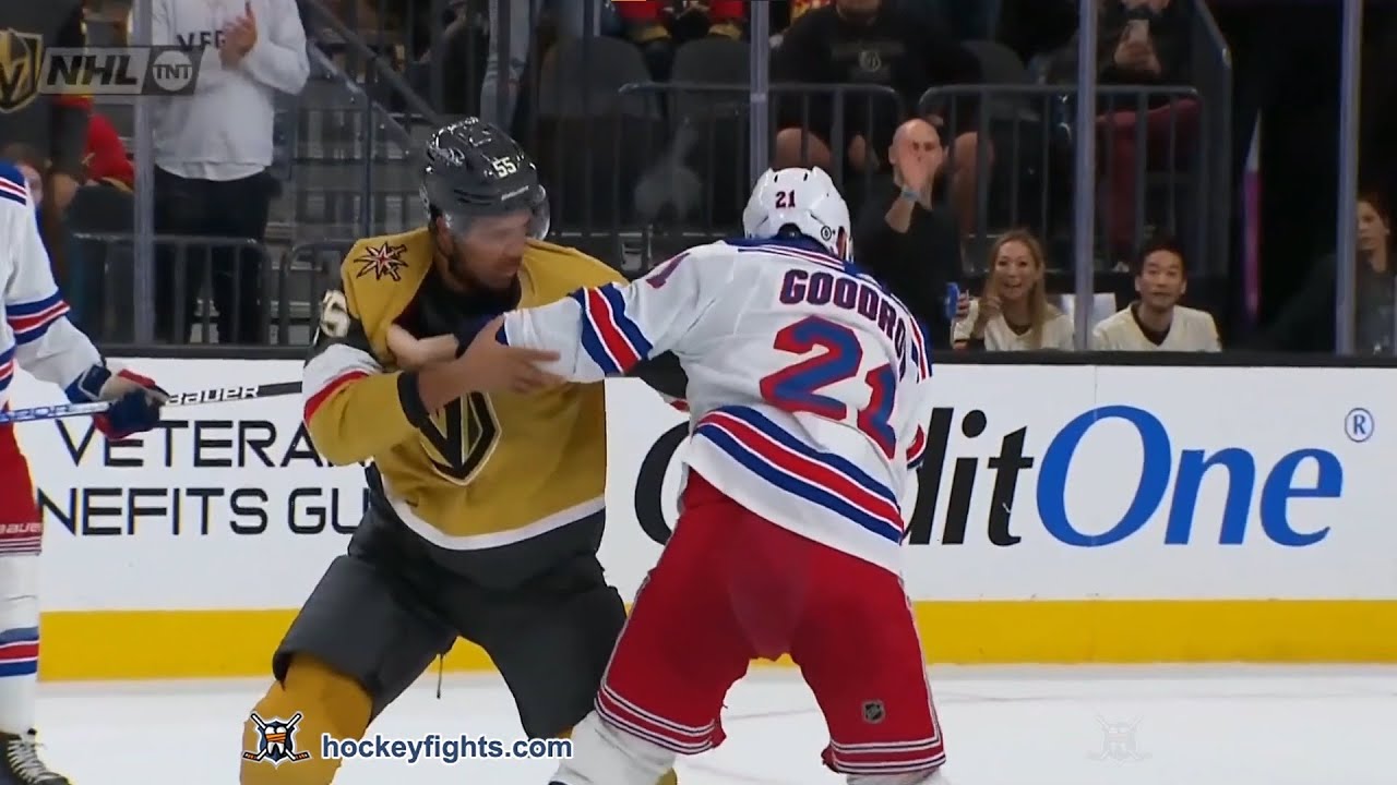 Barclay Goodrow vs Keegan Kolesar Dec 7, 2022