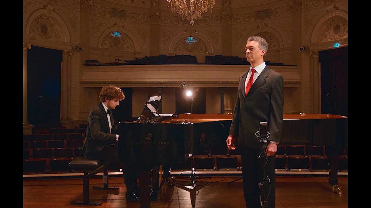 Roderick Williams & Daan Boertien - Vaughan Williams: Songs of Travel - Empty Concertgebouw Sessions