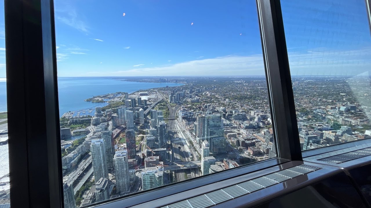 Toronto, Canada 🇨🇦 LIVE Top of the CN Tower
