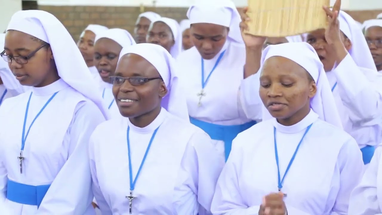#TAZAMA#ASKOFU APONGEZA SHANGWE LA#MASISTER WAKISHEHEREKEA#SIKUKUU YA WATAWA#JIMBO LA#MOSHI