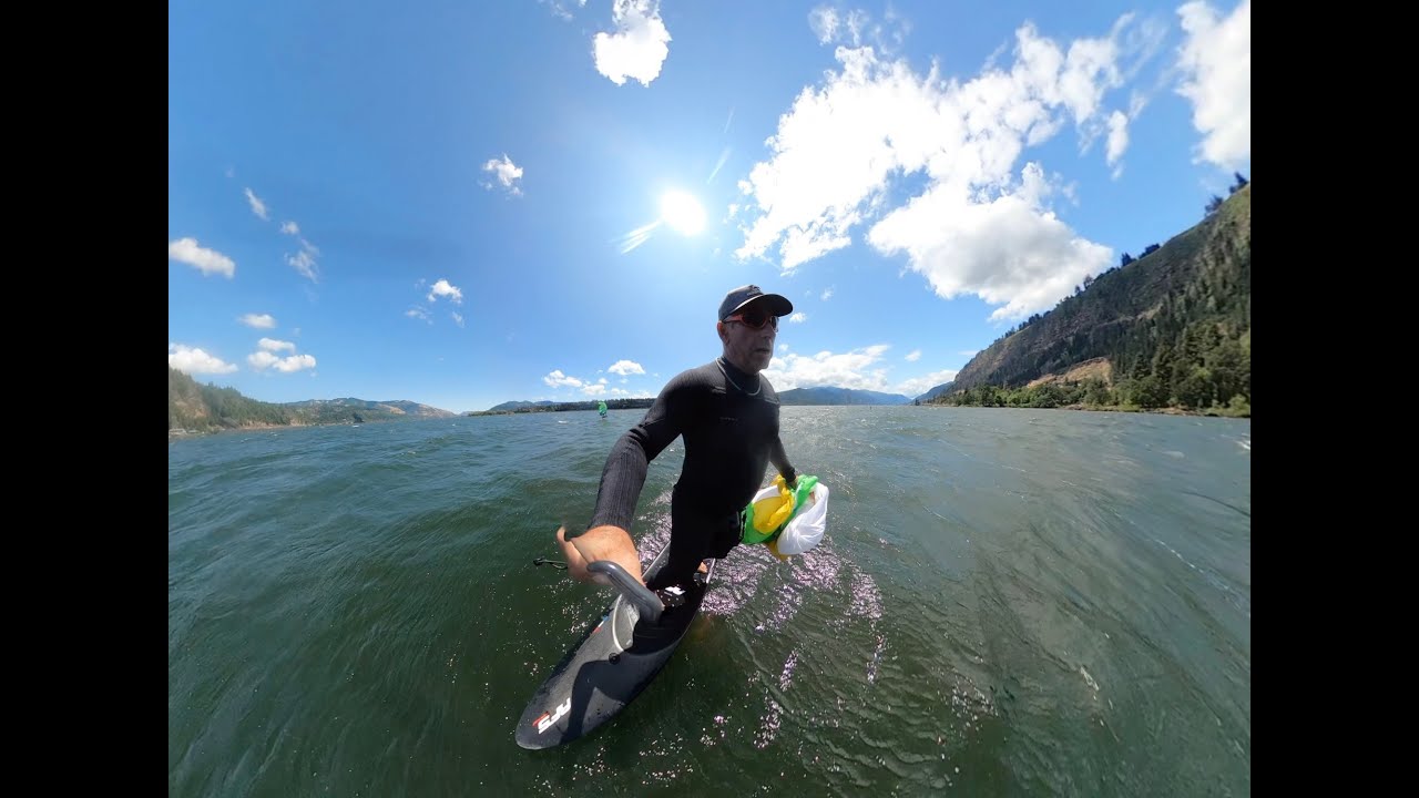 Lose yourself in the Parawing - Hood River