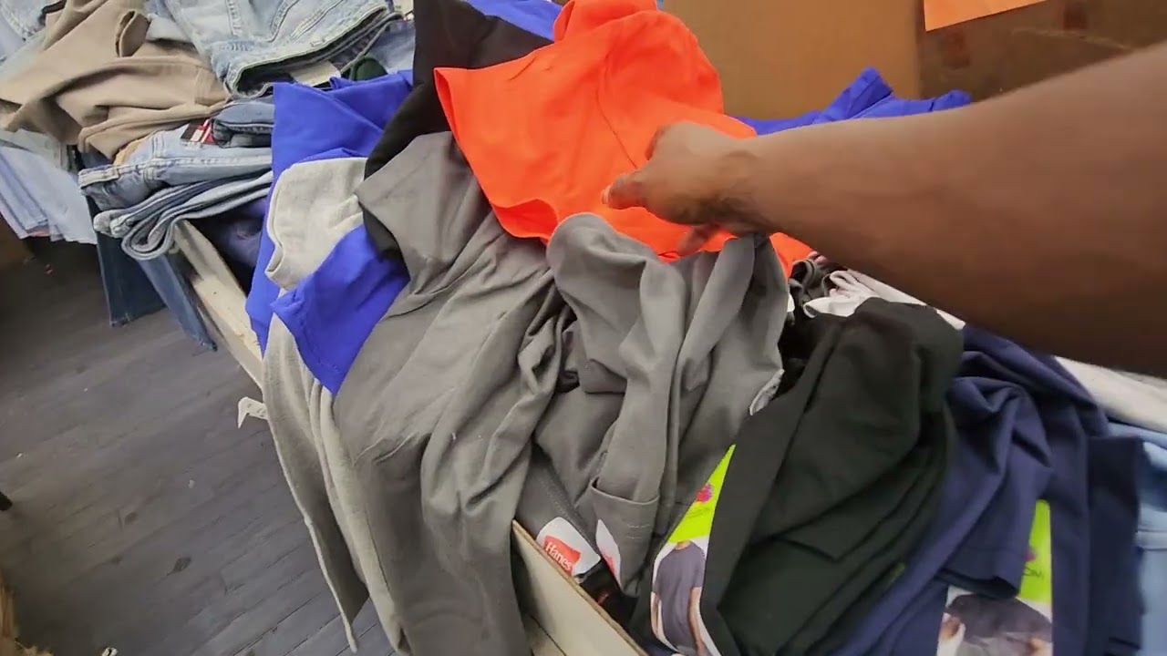 SHOPPING IN FORDHAM ROAD BRONX