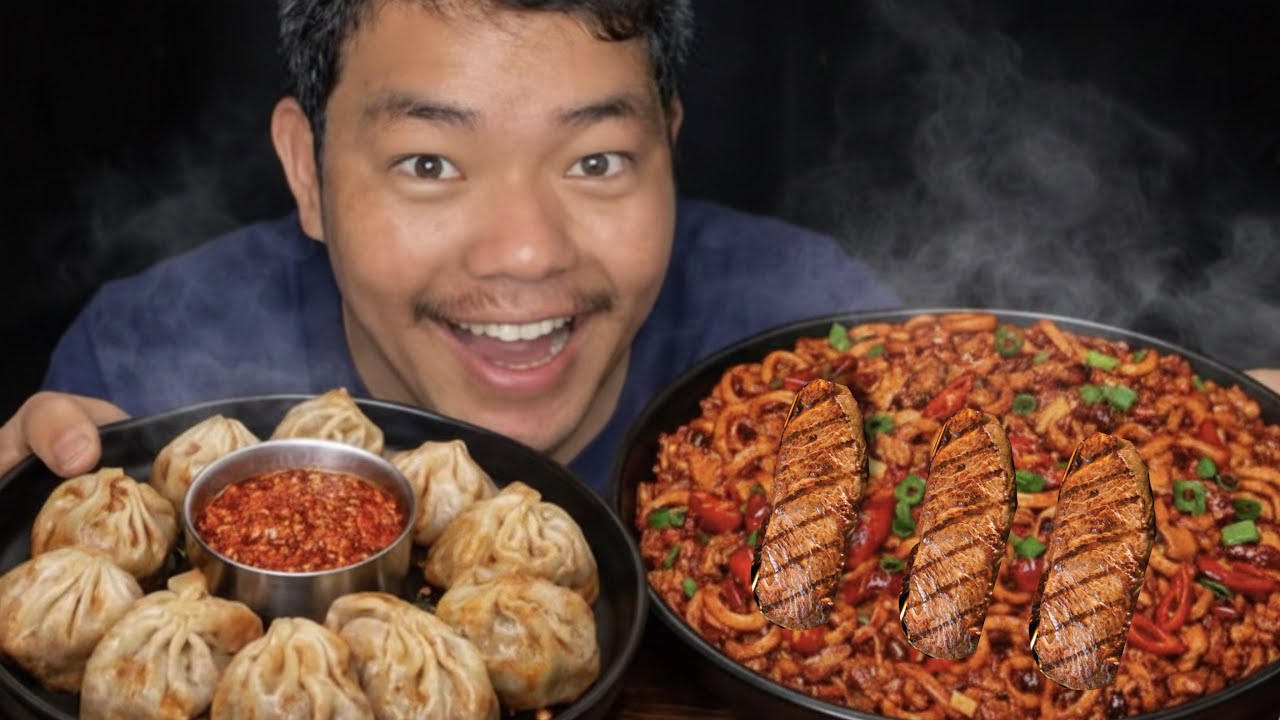 🔥 Spicy Noodles & Juicy Momos Mukbang 😍 |#mukbang #coreanstreetfood #foodvlog 