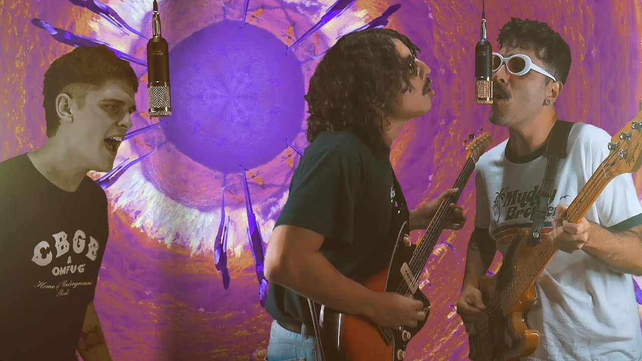 Mar&eacute; Tardia - Surf Punk( Official Video)