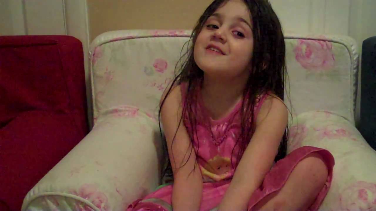 Isabelle funny interview - 5 years old