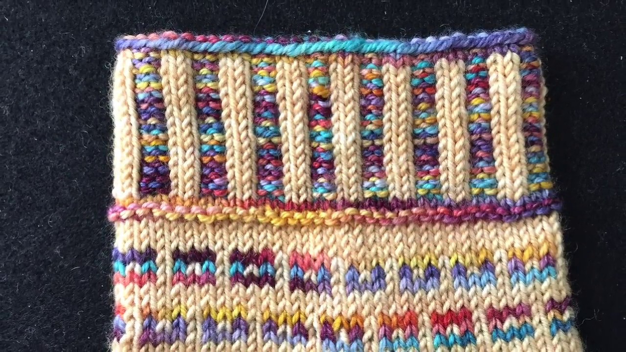 2X2 Corrugated Ribbing / Stranded Knitting