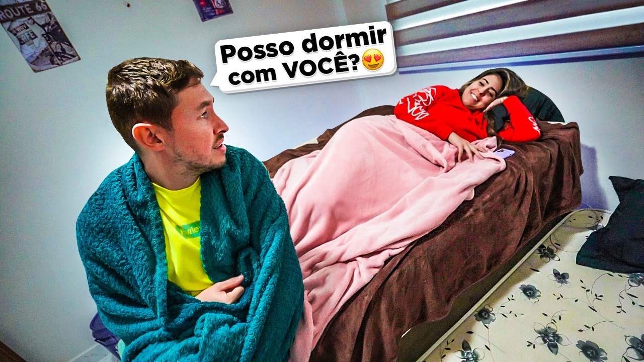 CAUSEI INTRIGA E DORMI NO MESMO QUARTO DA DANI