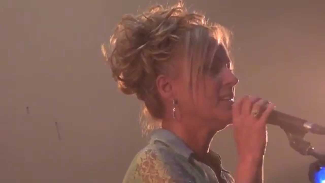 Rhonda Vincent - Beneath Still Waters