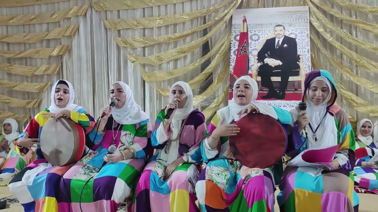 الله الله الله مولانا العظيم الله على ايقاعات الدف جلسة سماع ومديح صوفي فقيرات الطريقة الكركرية