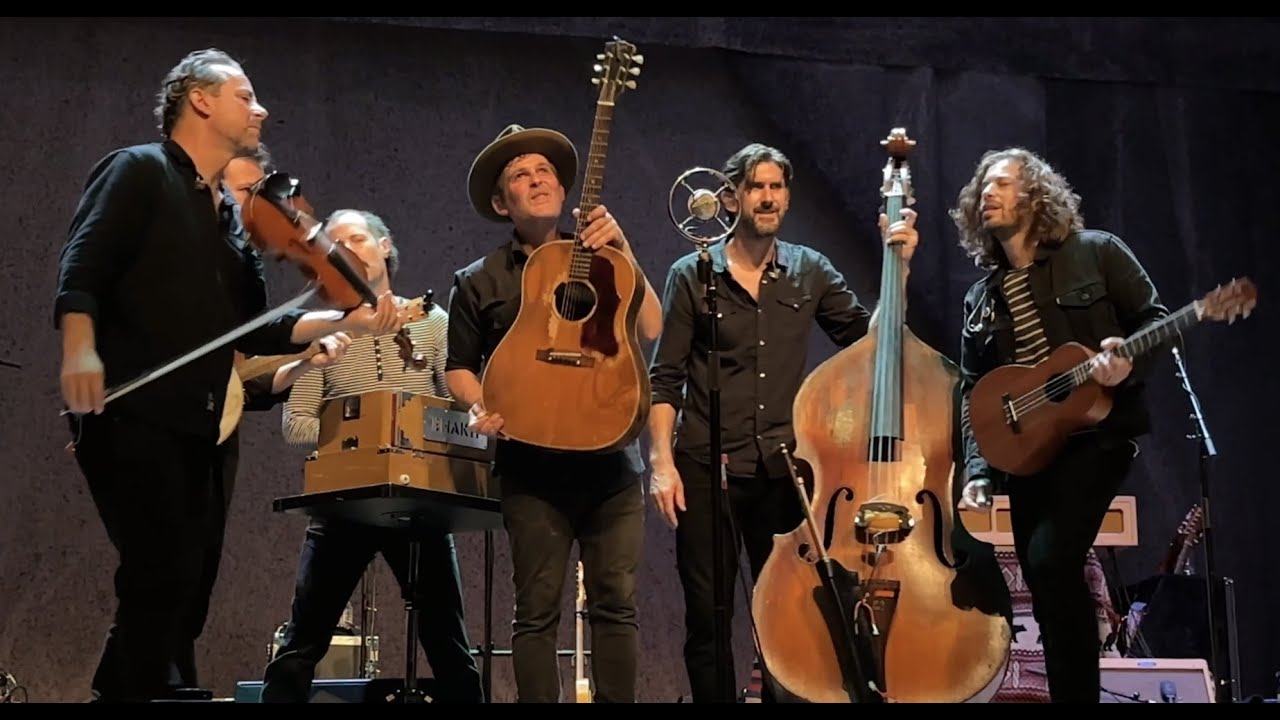 Gregory Alan Isakov - Feed Your Horses (Summer Tour 2023, Vancouver)