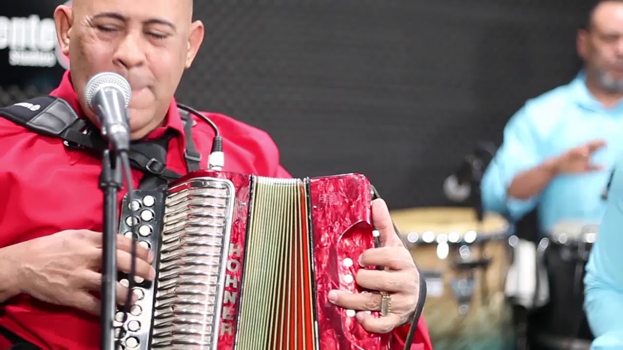 Belarminio Liriano - Rosa Se LLamaba #LiveSession #MenteanahStudios