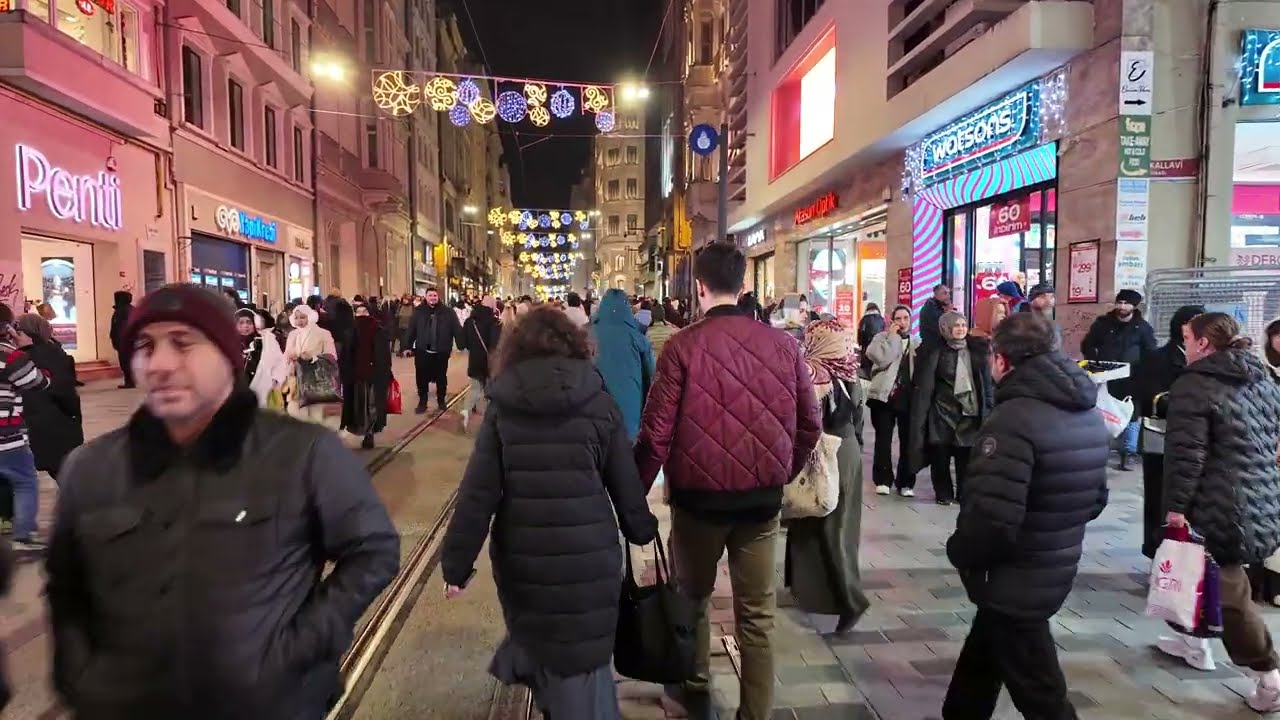 Istanbul Taksim Walking Tour At Night - 4K