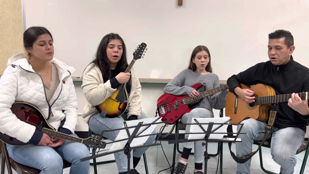 “Ho Señor Delante de Ti”-Estudiantina Luz Divina