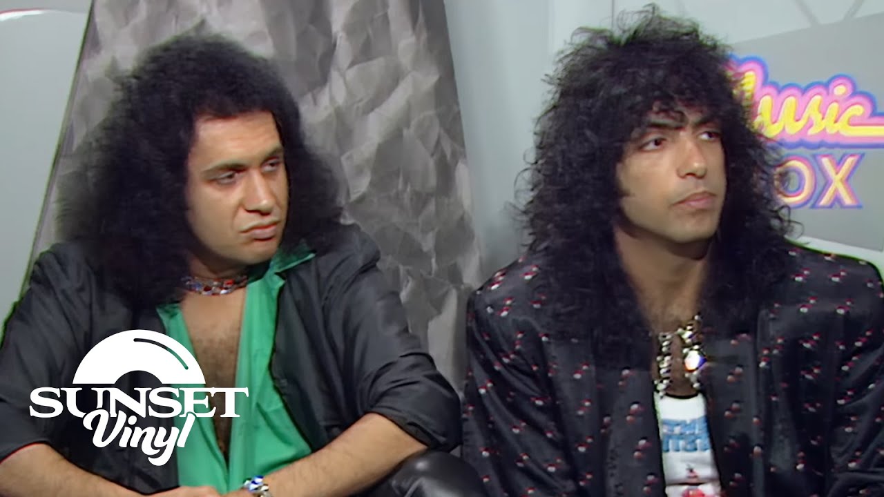 KISS рассказывают, что на самом деле произошло после того, как смыли грим (интервью с Джином Симм...