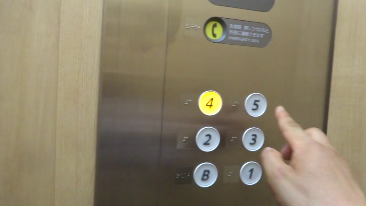 日立エレベーター　倉敷国際ホテル－左側【更新後最初の撮影】