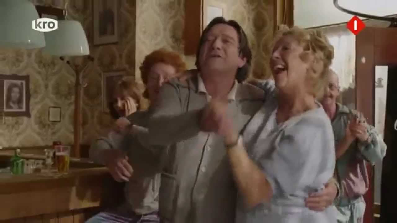 T Schaep In Mokum - Hou me even vast - hele cast S01E01 nr3