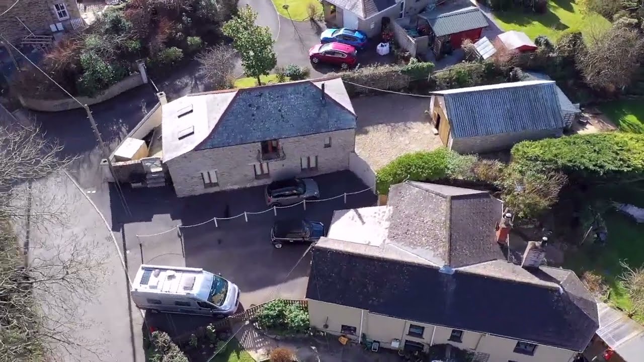 Vally View, St Mawgan - Aerial Tour