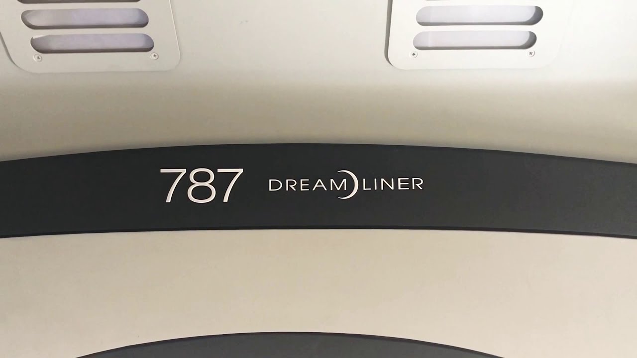 Boeing 787-900 Dreamliner cockpit and engine Genx ✈️