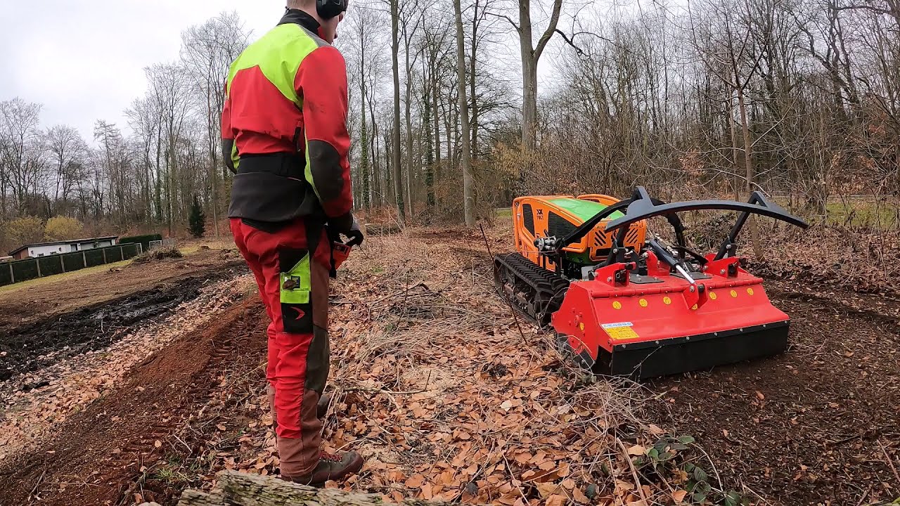 MDB LV 500 mit Dragone-Mulcher - Vorbereitung f&uuml;r eine Obstwiese - B&B Baumf&auml;ll-Team Uelzen