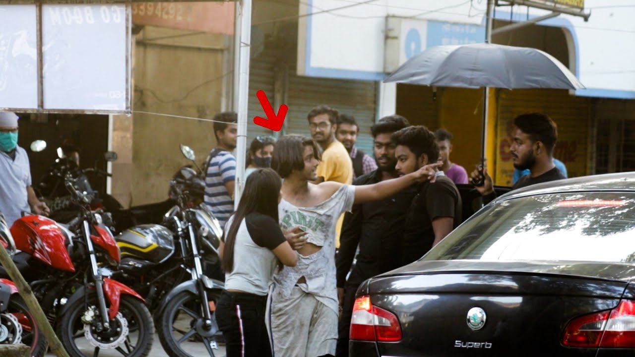 | RICH BEGGAR With BODYGUARDS & H0T GIRLFRIEND - EPIC REACTION | Canbee Lifestyle |
